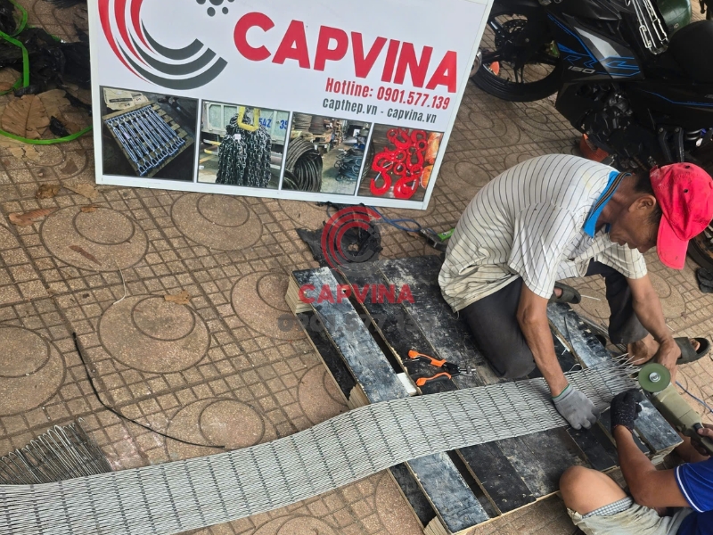 Lưới bảo vệ ban công