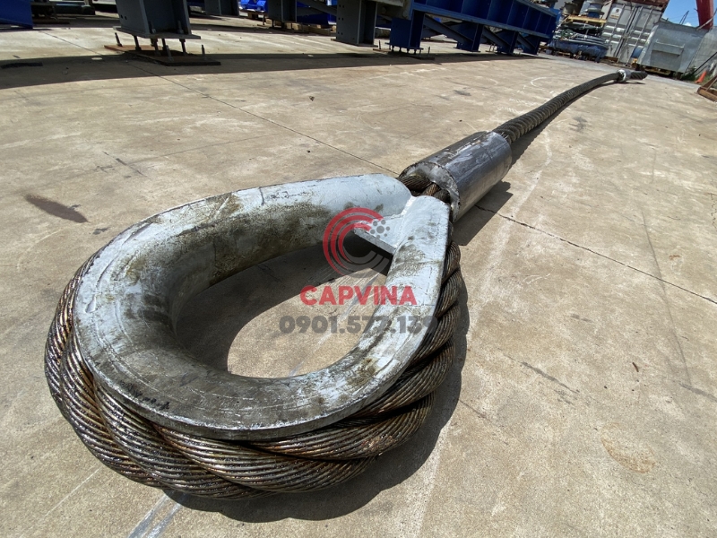 Cáp thép bấm chì nâng container