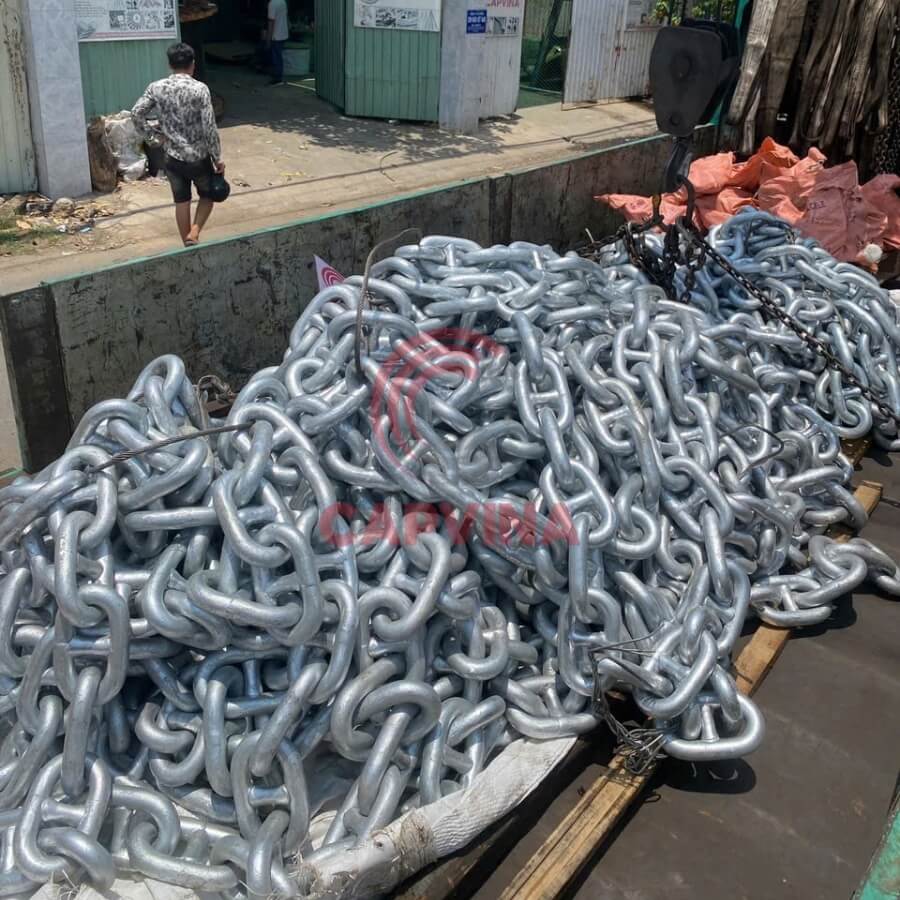 dùng xích nào cho neo đậu tàu thuyền