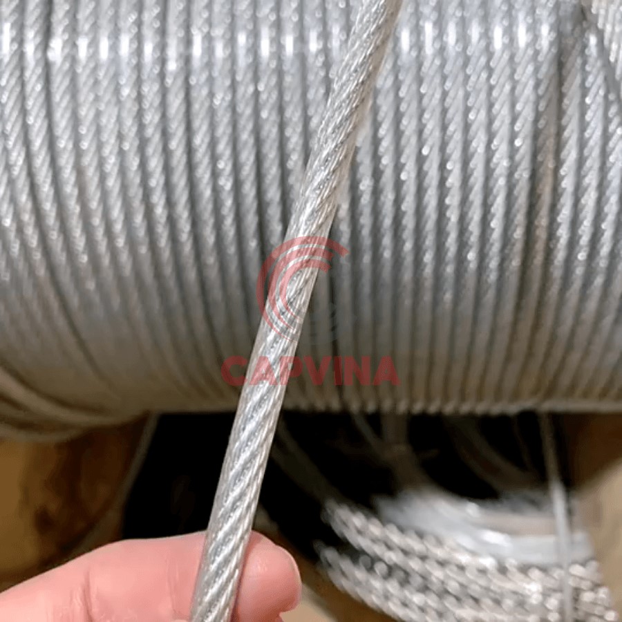 cáp bọc nhựa