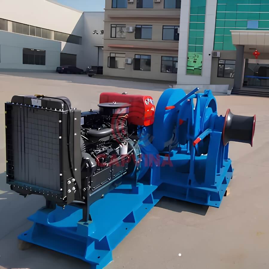 Tời neo máy nổ