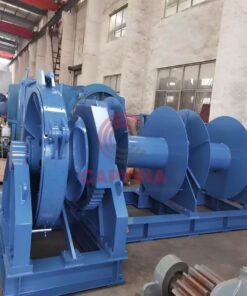 tời neo thủy lực trục ngang