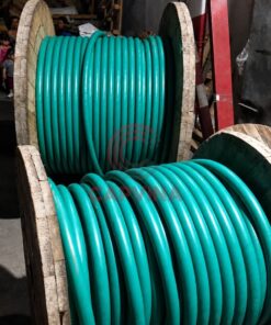 cáp bọc nhựa màu xanh